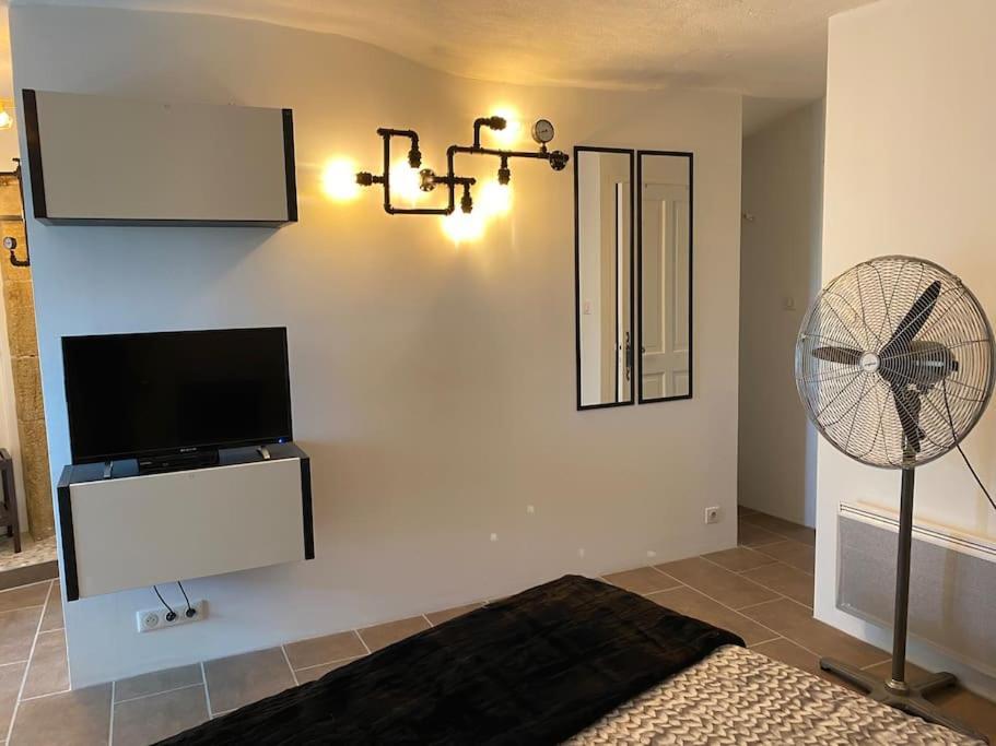 La Vue Sur Le Mont Ventoux, Appartement & Parking كيران المظهر الخارجي الصورة