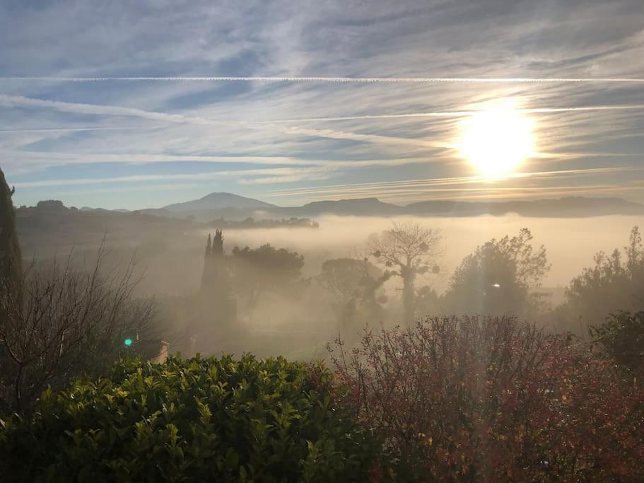 La Vue Sur Le Mont Ventoux, Appartement & Parking كيران المظهر الخارجي الصورة